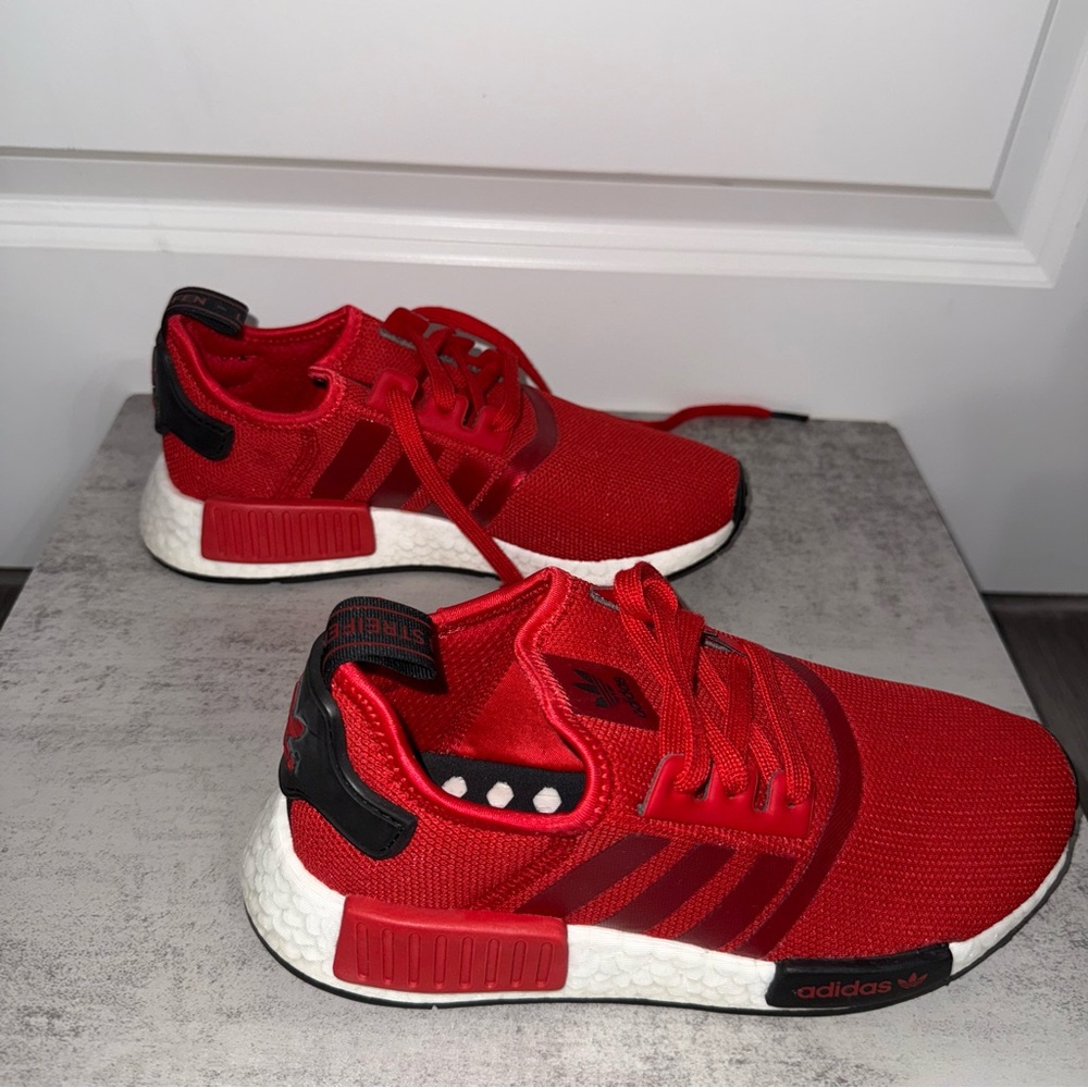 Adidas NMD_R1 'Clear Red’ Size 6 in Women - Picture 2 of 7